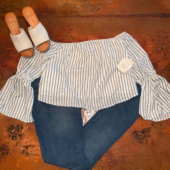 NWT Altar'd State Viera Top - Picture 2 of 7